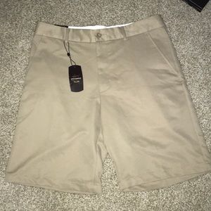 Greg Norman khaki shorts brand new